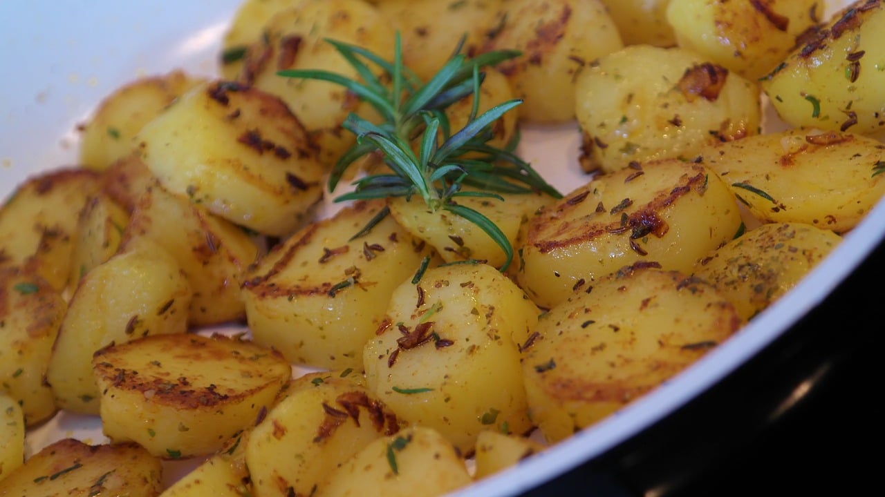 La recette incontournable des pommes de terre sautées au cookeo
